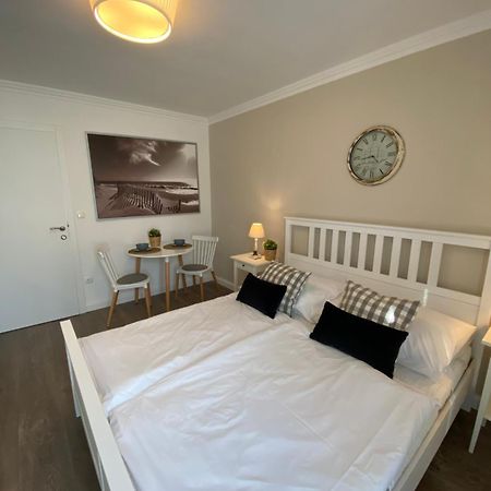 Secca Apartman Siófok Esterno foto