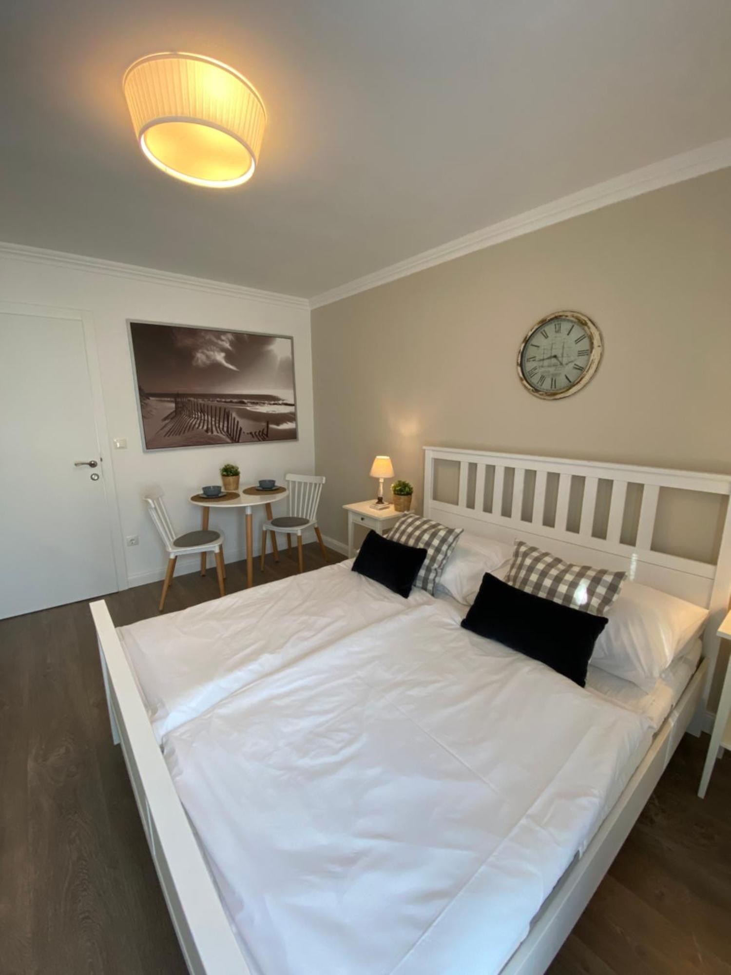 Secca Apartman Siófok Esterno foto