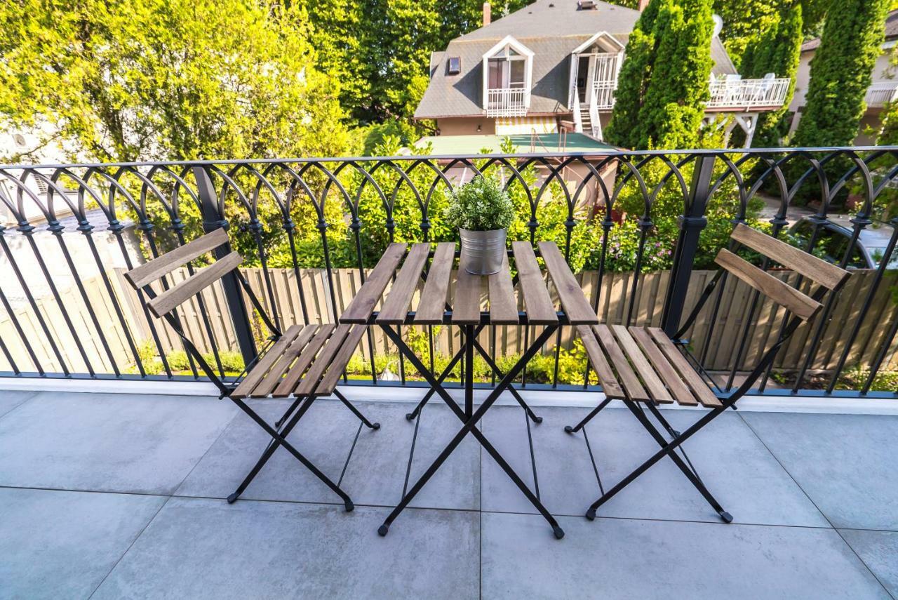 Secca Apartman Siófok Esterno foto