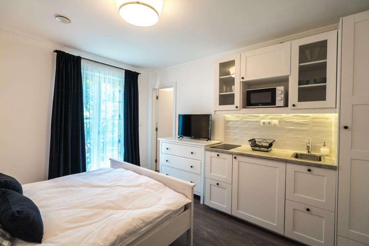 Secca Apartman Siófok Esterno foto