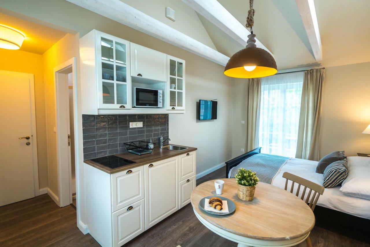 Secca Apartman Siófok Esterno foto