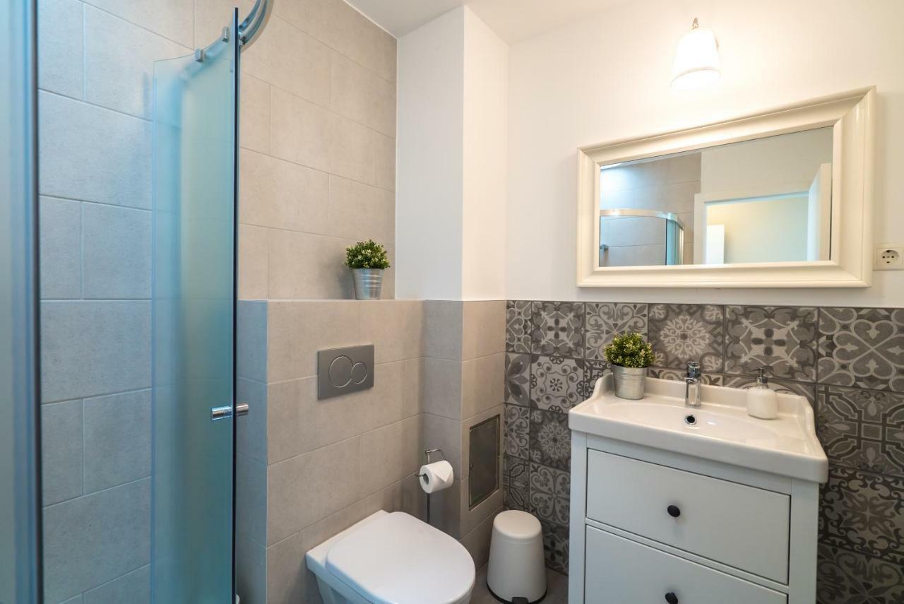 Secca Apartman Siófok Esterno foto